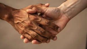 Différence entre plaisir sexuel et excitation : comprendre les nuances